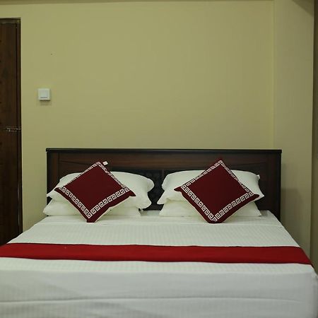 Shanthi Villa Resort Holambra Exterior foto
